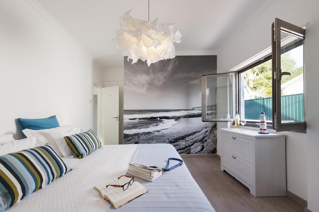 Beachouse - Surf, Bed & Breakfast Ерисейра Стая снимка