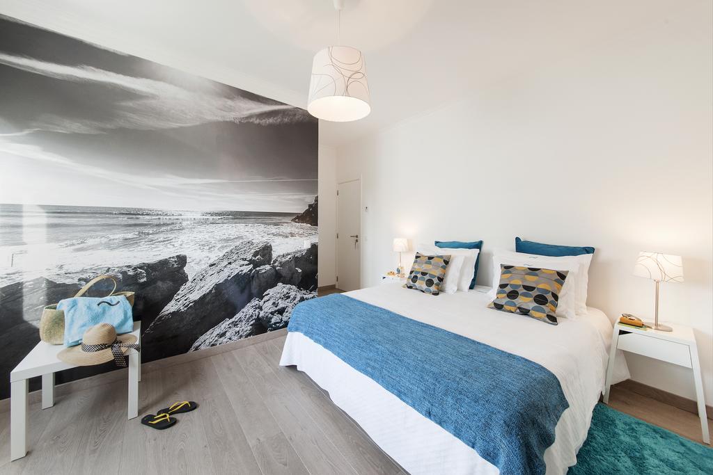 Beachouse - Surf, Bed & Breakfast Ерисейра Стая снимка